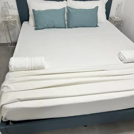 Cisternone شقة